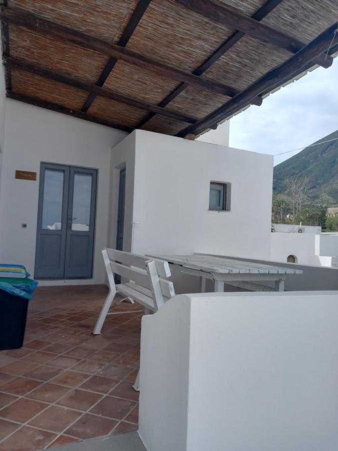 La Casa Di Zeffiro * Malfa (Salina)