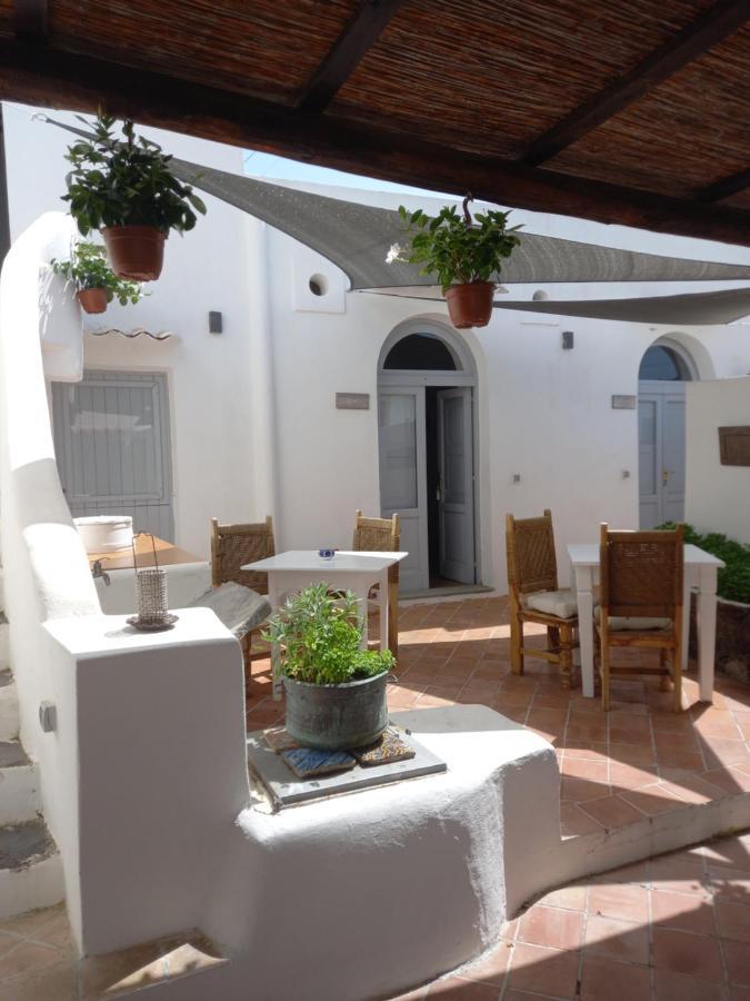 La Casa Di Zeffiro * Malfa (Salina)