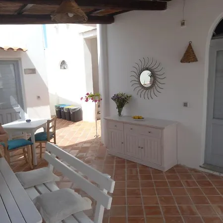 Bed and Breakfast La Casa Di Zeffiro à Malfa  Extérieur photo