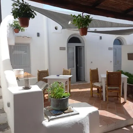 Bed and Breakfast La Casa Di Zeffiro à Malfa  Extérieur photo